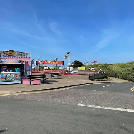 62 M&T Chalets , 2 Bed Detached Chalet Florida Holiday Park Hemsby Exterior photo